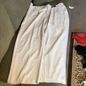 Women’s Tailored Trousers Cream Chinos